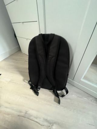 Set di zaini nero e blu