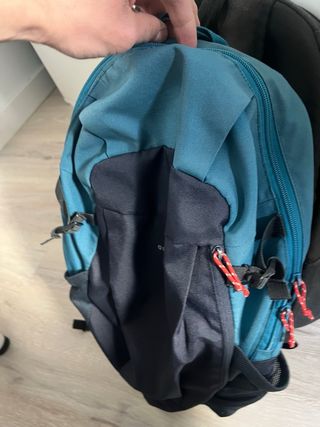 Set di zaini nero e blu