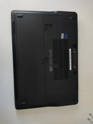 Dell Latitude E7250 Portátil Negro