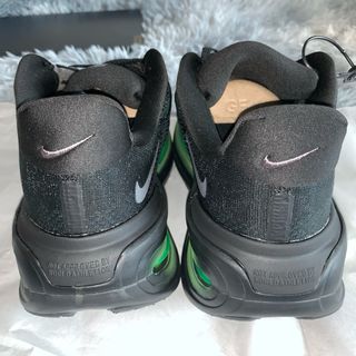 Nike Vomero Premium Negro/Verde