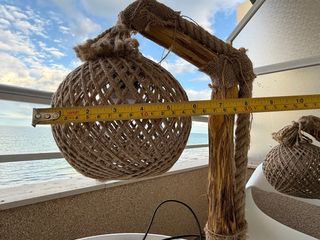 Lámparas de mesa rústicas de madera y yute