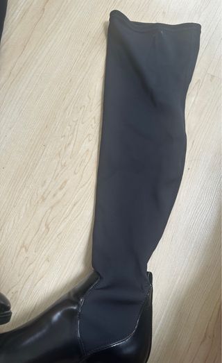 Botas altas Bershka negras