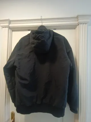 Chaqueta Carhartt WIP con capucha Talla L