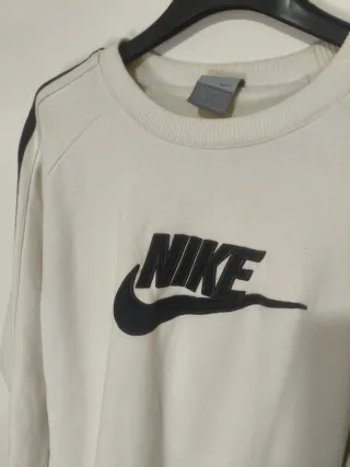 Felpa Nike bianca con logo