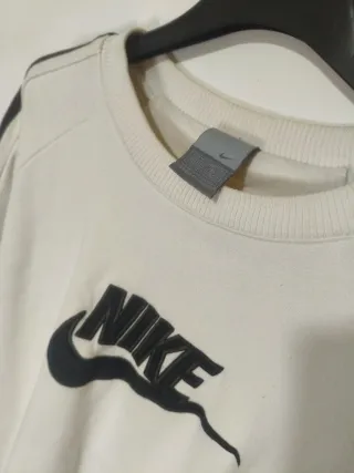 Felpa Nike bianca con logo