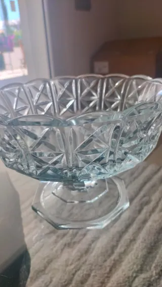 Juego cristal tallado, bombonera, cajita y frutero
