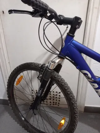 Bicicleta Montaña Giant Azul