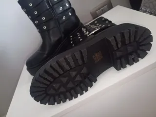 Stivali donna n.41 neri con fibbie