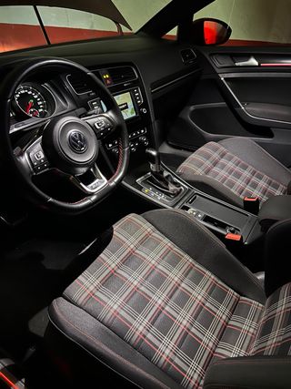 Volkswagen Golf 2016