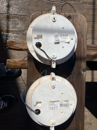 2 Farolas Exteriores Blancas