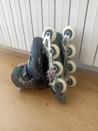 Patines en línea marca Oxelo