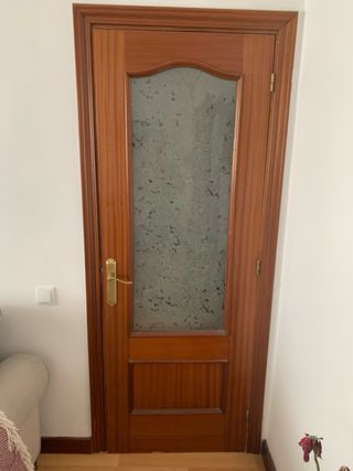 Puerta madera roble con cristal