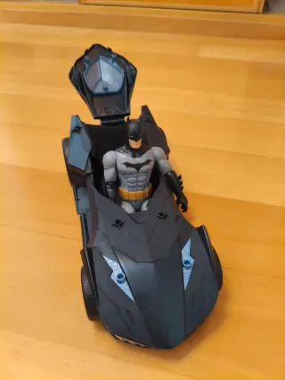 Figura Batman y Coche Batmobile