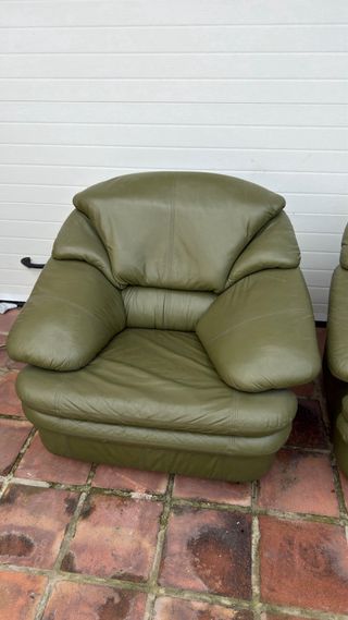 Pack 2 sofás piel verde