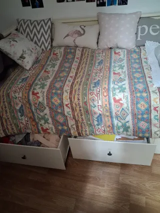 Cama Ikea Hemnes con 3 cajones
