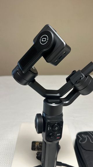 Gimbal Zhiyun Smooth 5 Combo