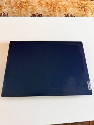 Portátil Lenovo IdeaPad 3 14IL05