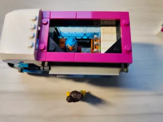 Lego Camión de granizados con Figuras