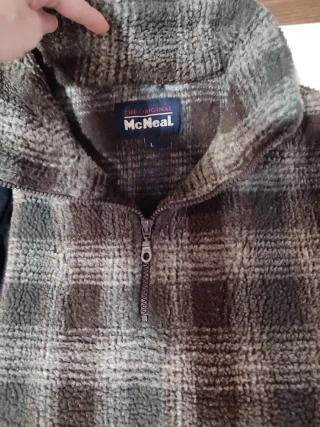 Sudaderas y chaquetas Unisex. Nike, Puma, Tommy, R