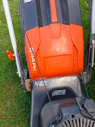 Cortacésped Oleo-Mac G44PK