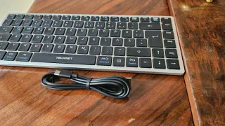 Tastiera Tecknet Wireless Bluetooth Ricaricabile