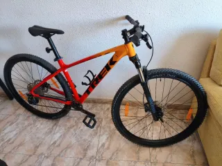 Bicicleta Montaña Trek Marlin 7 M/L