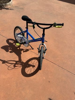 Bicicleta infantil Btwin azul