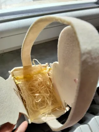 Coniglietto porta ovetti Pasqua decorato