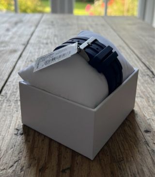 Reloj Guess Hombre Azul y Rojo