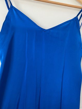 Vestido largo satinado azul