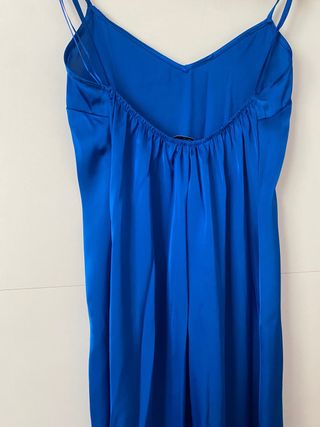 Vestido largo satinado azul