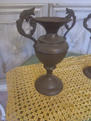 Coppia di anfore in rame