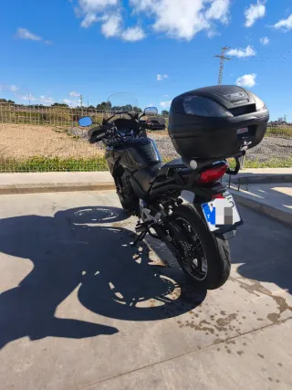 Honda CBF600SA Negra