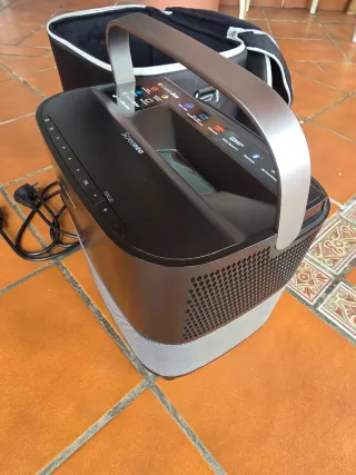 Philips Screeneo Proyector + Pantalla