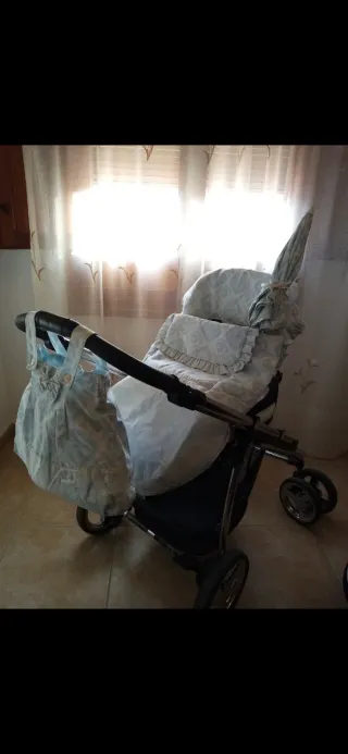 Funda para silla de bebé con estampado.