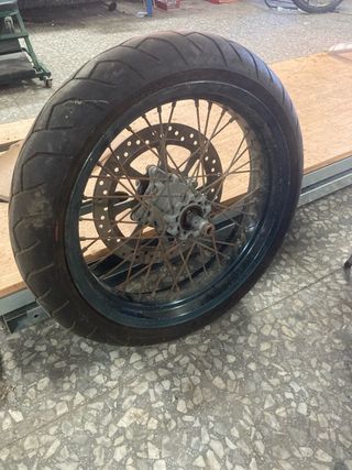 Rueda Supermotard