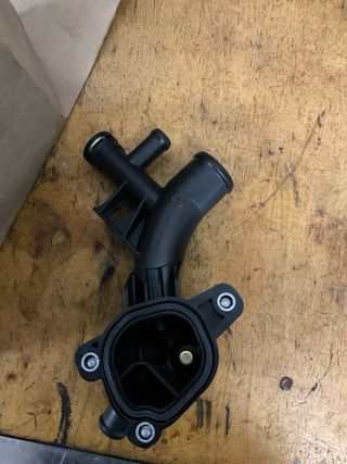 Brida refrigerante Opel Chevrolet