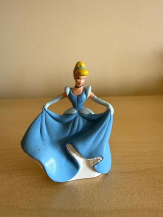 Muñeco PVC Cenicienta