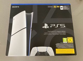 Nueva PlayStation 5 Digital Edition sin estrenar