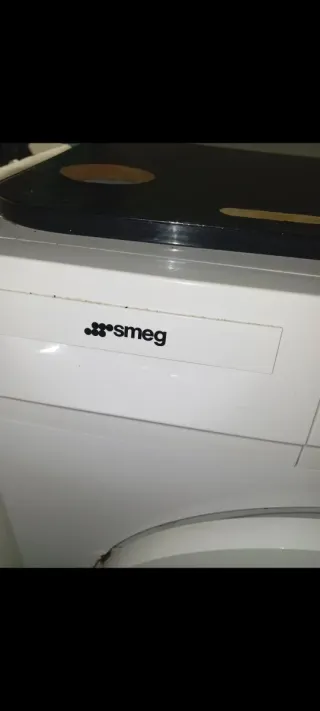 Lavadora Blanca Carga Frontal