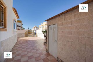 Casa pareada en alquiler en La Siesta - El Salado - Torreta en Torrevieja