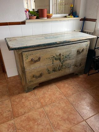 Arcón Mallorquín Antiguo