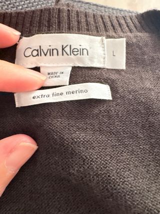 Jersey Calvin Klein Pico Marrón Talla L merino