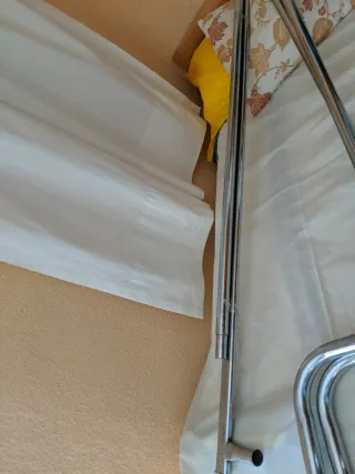 Perchero metálico fuerte