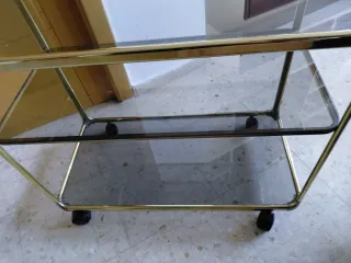 Carrito auxiliar cristal y metal dorado