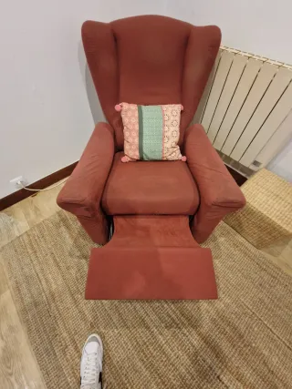 Butaca reclinable rosa