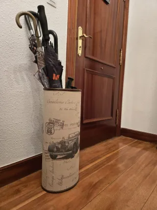 Paragüero Vintage Estilo Postal