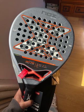 Raquete Nox AT10 Genius 18K 2025 Tapia