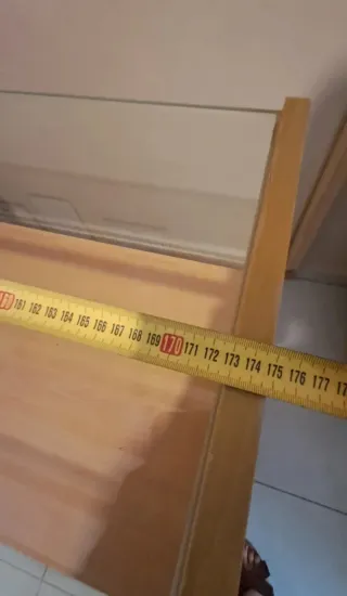 Mostrador madera y cristal