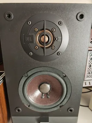 Altavoces JBL XE-1